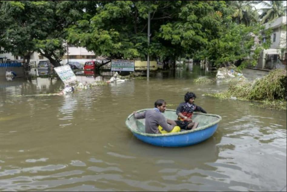 hyderabad flood, hyderabad flood news, hyderabad flood 2020, hyderabad weather, हैदराबाद बाढ़, हैदराबाद स्टेट, हैदराबाद सिटी, बाढ़ बचाव