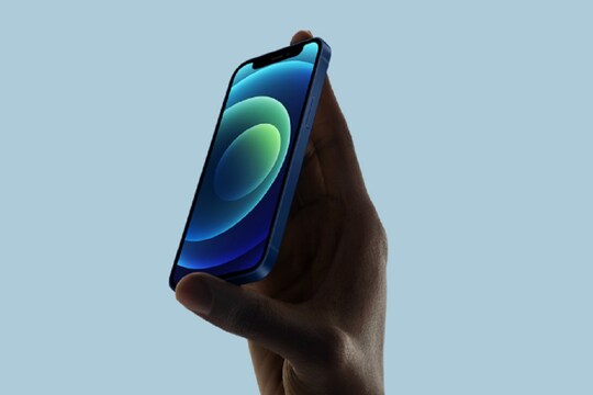 iPhone 12 mini दुनिया का सबसे छोटा, पतला फोन है.
