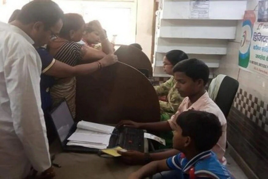 Jan seva kendra, Janseva kendra, common service centre, common service centre in up, up government, yogi adityanath, lucknow news, uttar pradesh news, Lucknow News in Hindi, Latest Lucknow News in Hindi, जनसेवा केंद्र, जन सेवा केंद्र, 1.50 नए लाख जनसेवा केंद्र, जनसेवा केंद्र के जरिए मिलेगा रोजगार, मोदी सरकार, उत्तर प्रदेश न्यूज, योगी आदित्यनाथ, बेरोजगारी को लेकर बड़ा ऐलान,