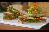 Grilled Veg Pesto Sandwich Recipe: ग्रिल्ड वेज पेस्तो सैंडविच का लें मजा...
