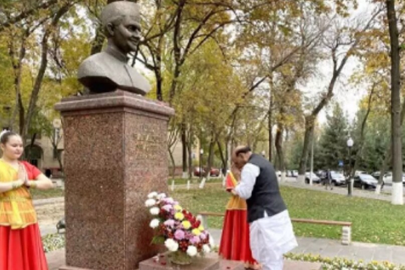 shastri statue in tashkent