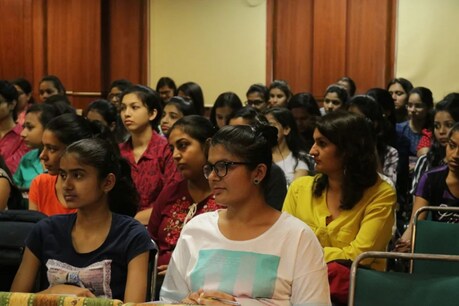 Iit पटना के छात्र को मिला 43 लाख का पैकेज, अन्य छात्रों का भी हुआ लाखों में प्लेसमेंट 5 Iit पटना के छात्रों को लाखों में प्लेसमेंट मिला है.