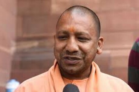 मुख्यमंत्री योगी आदित्यनाथ ने कहा कि इससे हमारी मातृशक्ति के स्वावलम्बन का मार्ग भी प्रशस्त होगा. (फाइल फोटो)