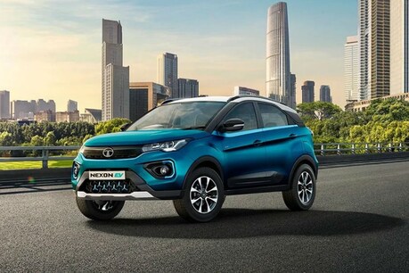 Tata Nexon EV देश की पहली स्वदेशी तौर पर विकसित इलेक्ट्रिक SUV है.
