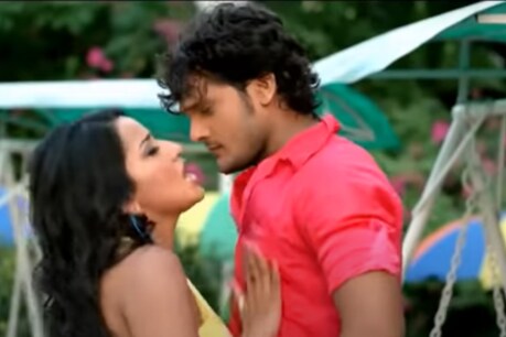 खेसारी और मोनालिसा का भोजपुरी गाना (Photo Grab- @
Wave Bhojpuri Music/Youtube Video)
