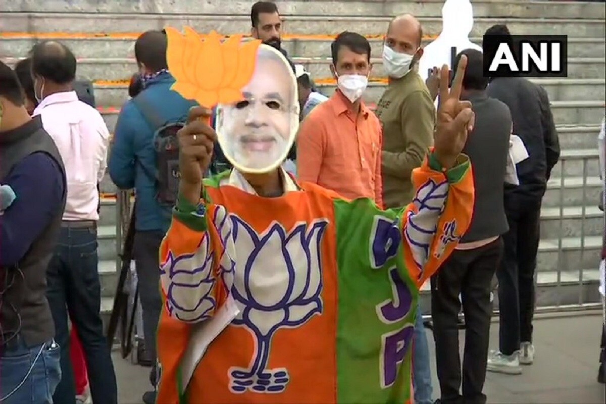 big winner in bihar chunav, big loser in vidhan sabha chunav, seat wise list results, bihar vidhan sabha chunav 2020, bihar assembly elections, bjp, rjd, jdu, Bihar Election 2020 Full Winners List, Bihar Assembly Election Results, Assembly Elections 2020, Names of candidates who won in Bihar elections, Names of candidates who lost in Bihar elections, List of BJP MLAs, List of JDU MLAs, List of RJD MLAs, RJD MLAs List, List of Congress MLAs, List of LJP MLAs, Bihar Assembly Election Results Live, बिहार विधानसभा चुनाव, बिहार विधानसभा चुनाव के नतीजे, विधानसभा चुनाव 2020, बिहार चुनाव में कम अंतर से जीतने वाले उम्मीदवारों के नाम, बिहार चुनाव में कम अंतर से हारने वाले उम्मीदवारों के नाम, बीजेपी विधायकों की लिस्ट, जेडीयू विधायकों की लिस्ट, आरजेडी विधायकों की लिस्ट, राजद विधायकों की लिस्ट, कांग्रेस विधायकों की लिस्ट, एलजेपी विधायकों की लिस्ट, बिहार विधानसभा चुनाव के नतीजे लाइवबिहार चुनाव में वोटों के कम अंतर से हारने का रिकॉर्ड बीजेपी ने बनाया है.