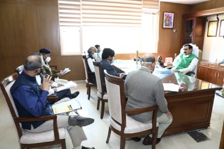 जम्मू प्रशासन ने रौशनी एक्ट से बाहर की जमीन पर अतिक्रमण की एक सूची जारी की है