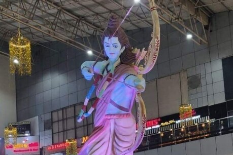 दिवाली से पहले मॉल में लगी 'भगवान राम' की मूर्ति