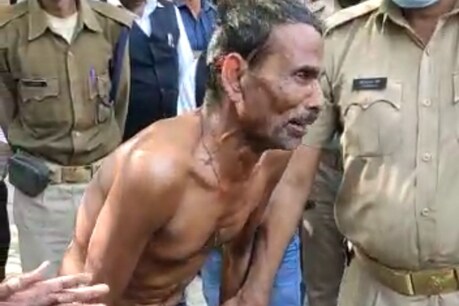 DM कार्यालय के सामने किसान ने किया आत्मदाह का प्रयास