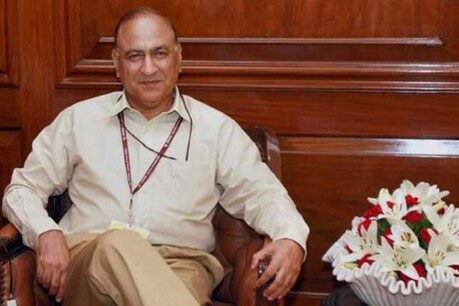 पूर्व मंत्री की सीबीआई द्वारा गिरफ्तारी के मामले में बाधा डालने के आरोपों के बाद गोस्वामी से इस्तीफा देने को कहा गया था. (File Photo)