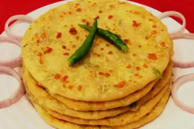 Besan Partha Recipe: आलू को जाएं भूल, इस बार बनाएं बेसन का टेस्टी पराठा Besan Partha Recipe: आलू को जाएं भूल, इस बार बनाएं बेसन का टेस्टी पराठा