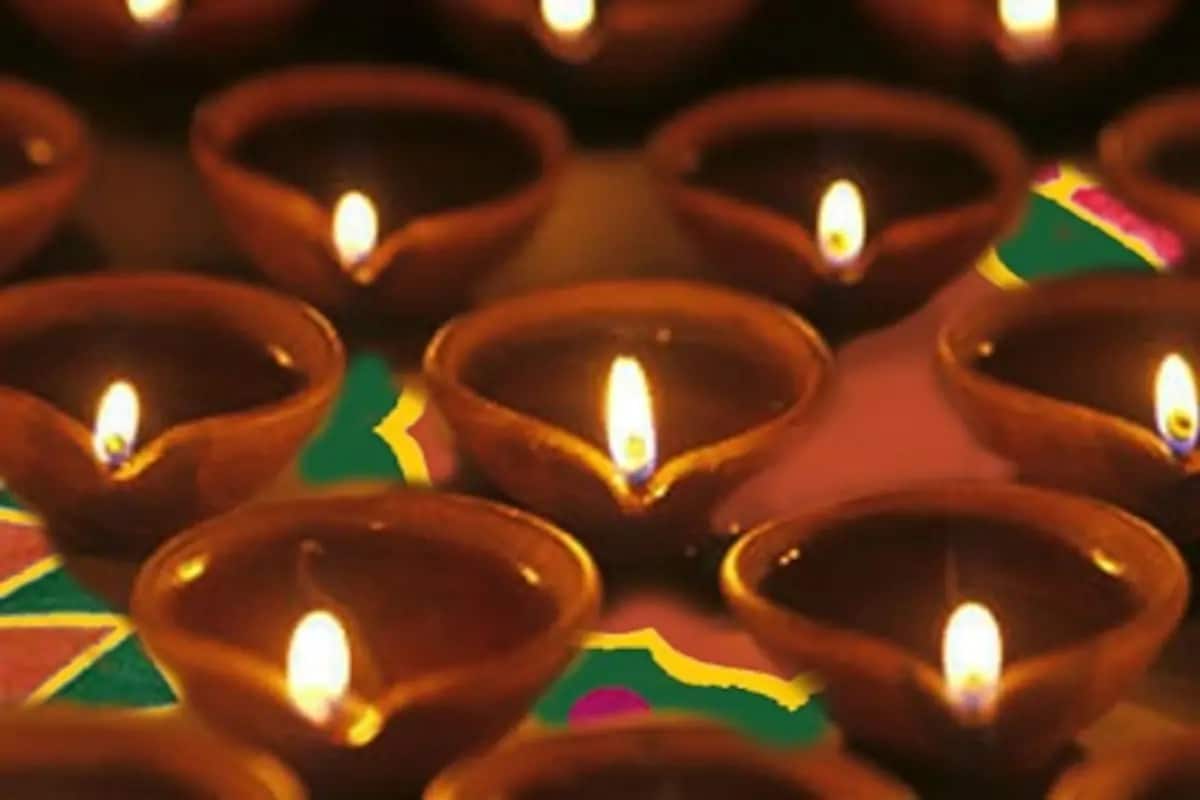 Diwali 2020: इस दिवाली अपने करीबियों को दें ये 4 खास तोहफे, रिश्ता बनेगा मजबूत