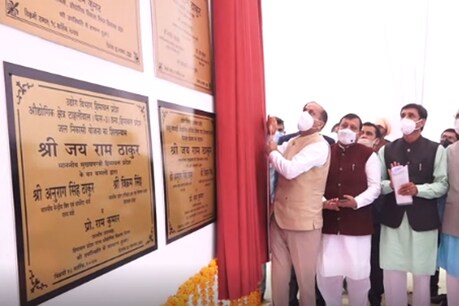 सीएम जयराम ठाकुर ने 72 करोड़ की योजनाओं का शिलान्यास व उद्घाटन किया.