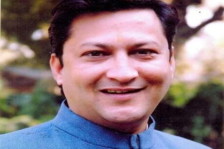 बीजेपी एमएलए सुरेन्द्र सिंह जीना का निधन हो गया.