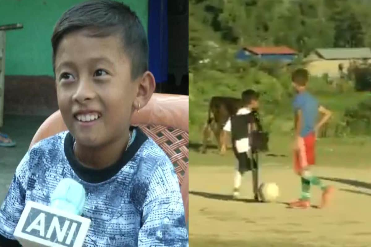 जबरदस त फ टब ल ख लत ह य द व य ग बच च जज ब क सल म कर रह ल ग द ख व ड य Divyang Boy Kunal Shrestha Video Viral Of Playing Football News18 Hindi