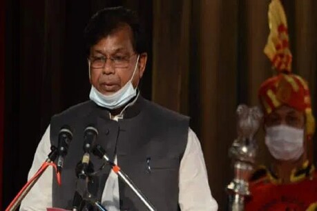 भ्रष्टाचार के आरोपी मेवालाल चौधरी को नीतीश कुमार ने कैबिनेट मिनिस्टर बनाया है.