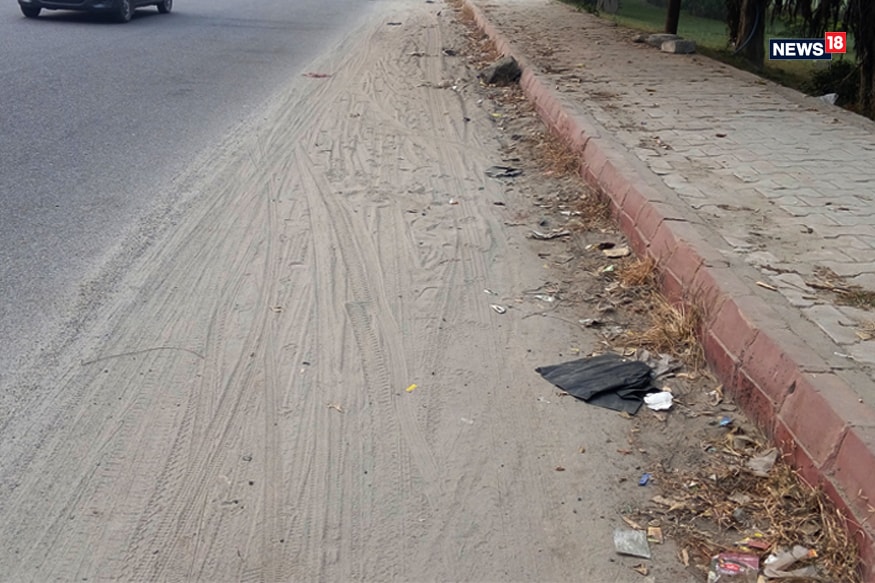 causes of air pollution in delhi, दिल्ली में प्रदूषण के कारण, parali, पराली, Stubble Burning, पराली जलाने की घटनाएं, Air pollution in Delhi, दिल्ली में वायु प्रदूषण, delhi air quality, दिल्ली में हवा की गुणवत्ता, delhi air pollution level, दिल्ली में प्रदूषण का स्तर, safar pollution index, सफर, farmer, किसान, IIT report on pollution, प्रदूषण पर आईआईटी की रिपोर्ट reason behind delhi air pollution safar-iit-report-parali-stubble-burning-farmers-construction dust-SUV-AQI-dlop
