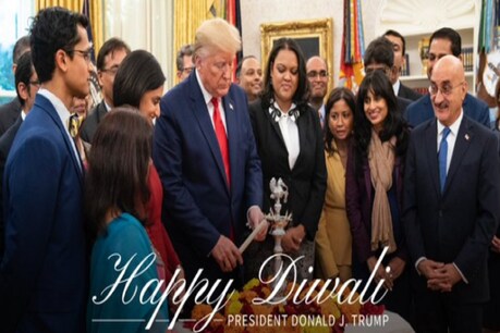 दिवाली के मौके पर ट्रंप ने एक खास तस्वीर को शेयर किया है.