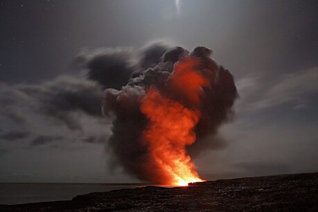 ज्वालामुखी विस्फोटों (Volcanic Eruption) का पूर्वानुमान बहुत मुश्किल होता है, लेकिन छोटे क्रिस्टल (Crystals) का अध्ययन से मदद मिल सकती है. (प्रतीकात्मक तस्वीर: Pixabay)