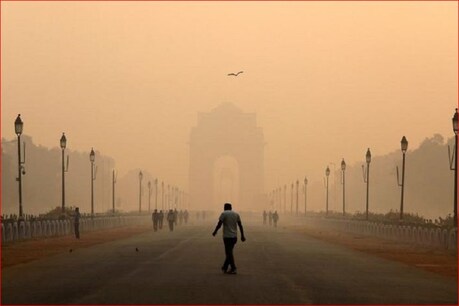 दिल्ली में AQI 418, तो गाजियाबाद में 458 और नोएडा में 437 रहा है.