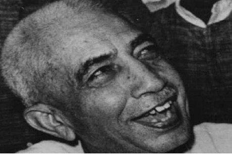 पश्चिमी उत्तर प्रदेश के किसान परिवार से आने वाले प्रधानमंत्री चरण सिंह हमेशा किसानों के लिए खड़े रहे.