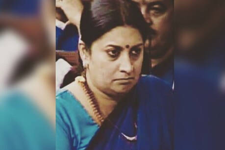 स्मृति ईरानी ने शेयर की अपनी थ्रो बैक फोटो. (Pic- Instagram)