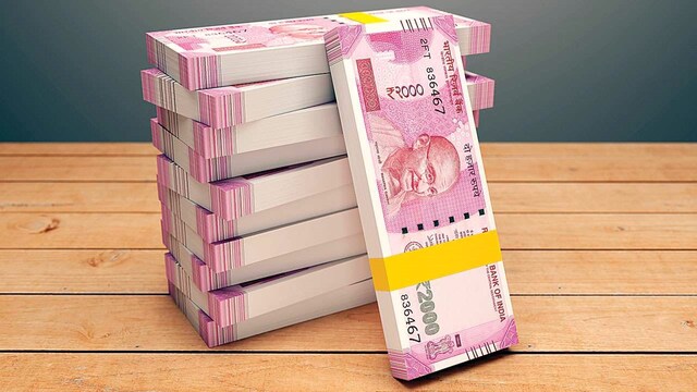 दिल्ली सरकार के लाखों कर्मियों के लिए खुशखबरी, मिलेगी 20 लाख की ग्रेच्युटी!