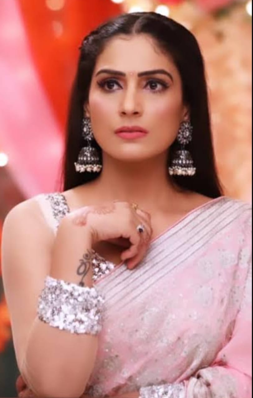 UP Panchayat Election 2021, up gram panchayat election , up assembly election 2022, luknow news, up politics, bhojpuri film, actress payas pandit aap spokesperson