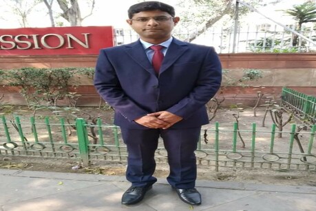 जानें क्या कहते हैं यूपीएससी की परीक्षा पास करने वाले पारितोष.