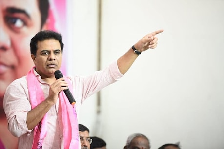 केटीआर के पास उद्योग, सूचना प्रौद्योगिकी, नगरपालिका प्रशासन और शहरी विकास मंत्रालयों की जिम्मेदारी है.