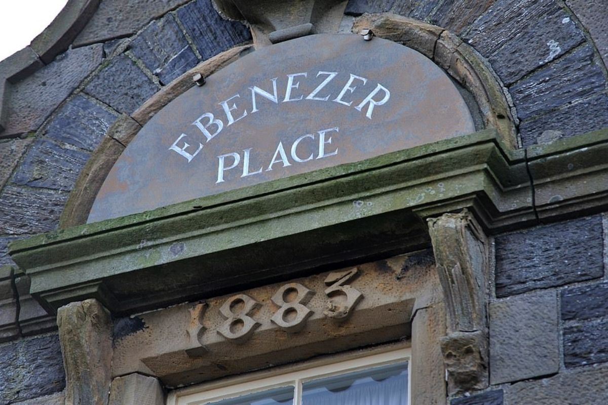Shortest Street Ebenezer