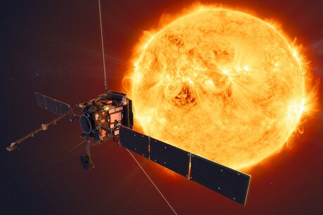 कृत्रिम सौर उपग्रह (Solar Orbiter) का शुक्र ग्रह (Venus) के पास से गुजरना महत्वपूर्ण अवसर माना जा रहा है. (तस्वीर: ESA)