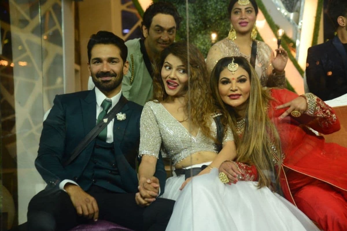 बिग बॉस 14, राखी सावंत, राखी सावंत, बिग बॉस 14 प्रेस मीट, सोशल मीडिया, वायरल फोटोज, राखी सावंत शादी, राखी सावंत और रितेश, राखी पति रितेश, राखी ने मैरिड इन अर्जेंट, राखी सावंत, राखी सावंत की शादी, बिग बॉस बॉस, प्रेस मीट में राखी ने खोले राज, बिग बॉस 14