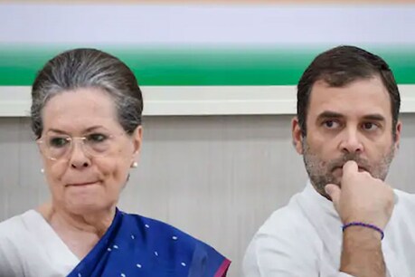 मुंबई रीजनल कांग्रेस कमेटी के महासचिव विश्वबंधु राय ने पार्टी आलाकमान को पत्र लिखा है. इसमें उन्होंने शिवसेना (Shiv Sena) और एनसीपी (NCP) नेताओं पर भ्रष्टाचार के आरोपों से कांग्रेस (Congress) की छवि खराब होने की बात कही है.