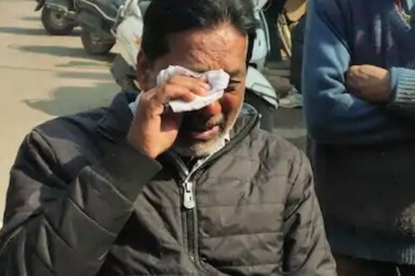 नरेश कुमार ने आरोप लगाया कि कांग्रेस पार्टी ने 5 लाख रुपये में टिकट दिए थे और मैं पार्टी फंड देने के लिए भी तैयार था.