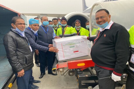 कोरोना वैक्सीनेशन से पहले सीएम योगी ने बड़ा बयान दिया है.