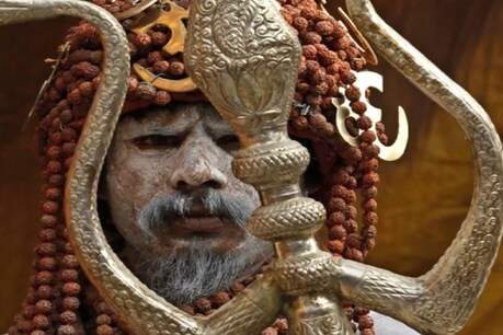 आगरा में साधु और साध्वी बेहोशी की हालत में मिले. (सांकेतिक तस्वीर)