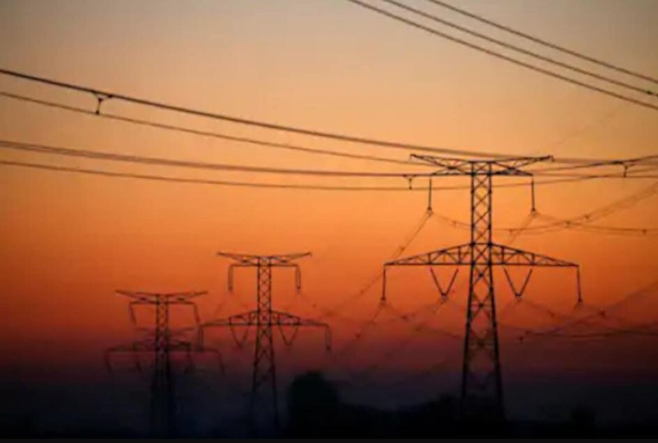 pakistan blackout, power outage in pakistan, historic power failure, power cut schedule, पाकिस्तान ब्लैक आउट, पाकिस्तान में बिजली ठप, ऐतिहासिक पावर फेलियर, पावर कट शेड्यूल