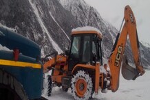 Uttarakhand Weather: लिपुलेख, गुंजी और कालापानी में भारी हिमपात, सड़क पर जमी बर्फ की मोटी परत