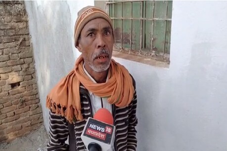छेदीलाल पेशे से मेहनतकश मज़दूर हैं.