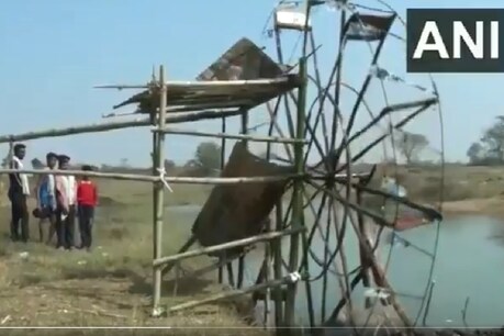 किसान ने सिंचाई के लिए खुद की व्यवस्था. (Pic- ANI)