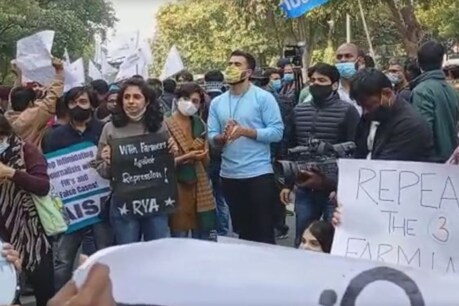 छात्र संगठन मंडी हाउस से लेकर जंतर मंतर तक मार्च निकालना चाह रहे थे, लेकिन पुलिस ने उन्हें रोक लिया.