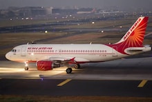 Air India के अफसर छुट्टी पर भी करेंगे काम, कर्मचारियों का वेतन भी 50% तक घटा