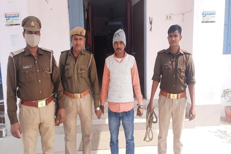 पुलिस ने मां की पीट-पीटकर हत्या करने के आरोपी बेटे को गिरफ्तार कर लिया है