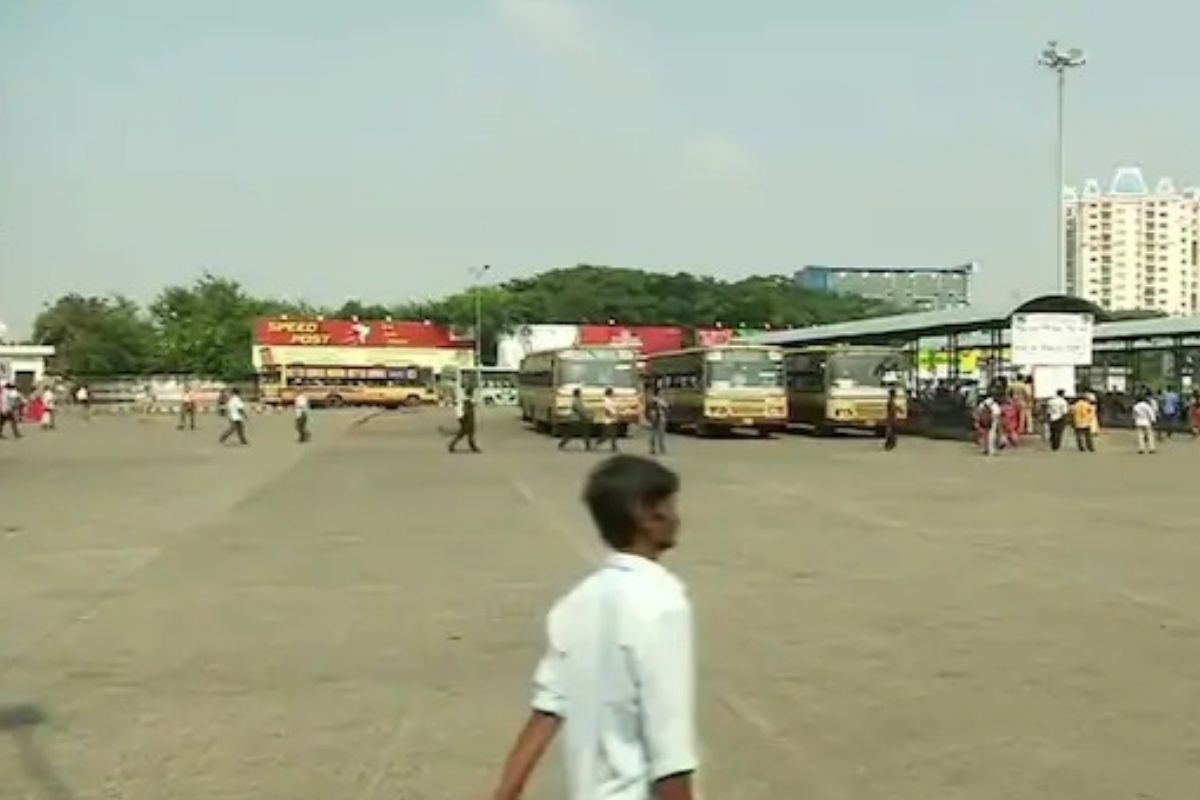 Bharat Bandh LIVE Updates: देशभर में कारोबारियों का आज भारत बंद, चक्काजाम,  जानें किसे-किसे छूट