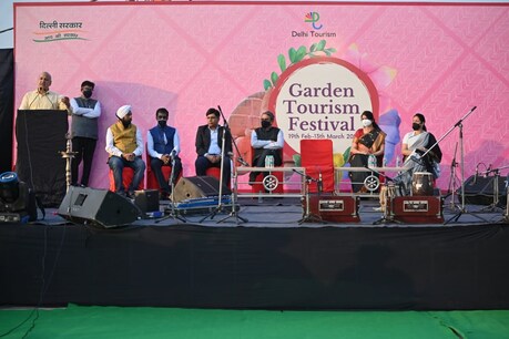 दिल्ली सरकार ने इस महोत्सव को अब 3 सप्ताह का कर दिया है.