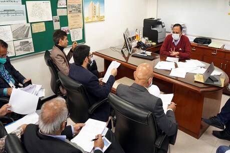 दिल्ली के जल मंत्री और दिल्ली जल बोर्ड अध्यक्ष सत्येन्द्र जैन.