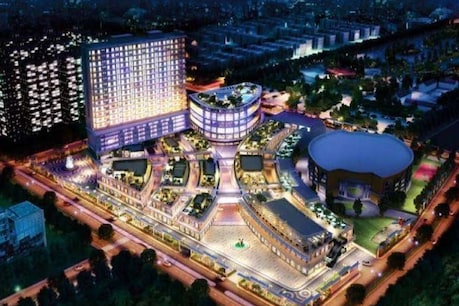 According to Noida Authority officials, the Habitat and Convention Center will have an international level auditorium with a capacity of 2.5 thousand seats.
