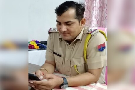 बगड़ी थाने के स्टाफ ने हाल ही में तेल का एक टैंकर पकड़ा था. लेकिन थानाप्रभारी गोपाल विश्नोई ने यह कहकर टैंकर को छुड़वा दिया कि इसमें जला हुआ बेकार ऑयल है.
