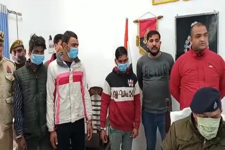 गिरफ्तार आरोपियों ने बताया कि वो चोरी-छिपे अन्य राज्यों से स्मैक लाकर उसे सहारनपुर जनपद में ऊंचे दामों पर बेचते थे
